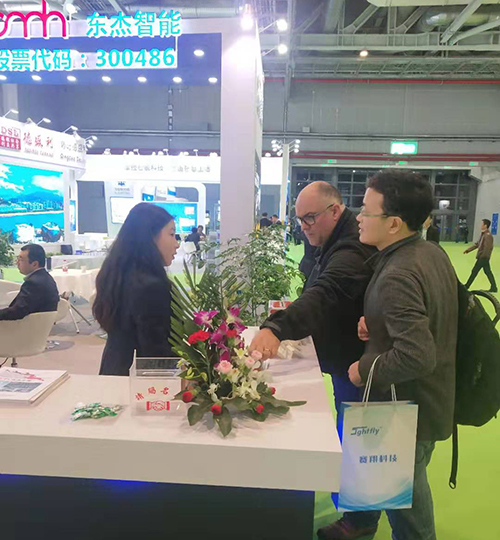 Z6�������й��ٷ���վ